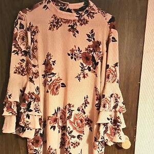 ANDREE BY UNIT Peach Floral Ruffle-Sleeve Long Sleeve Tee